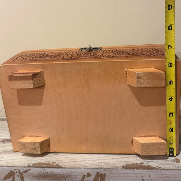 Vintage Wooden Jewelry Box with Carved Design with Mirror - Picture 10 of 12